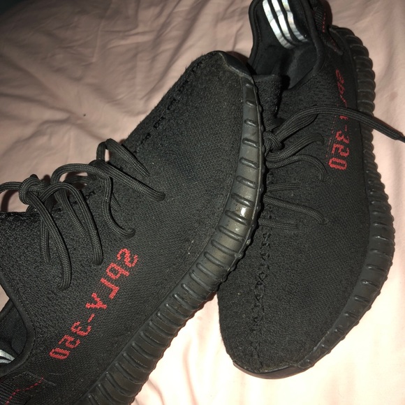 yeezy boost black red v2 - Picture 1 of 2